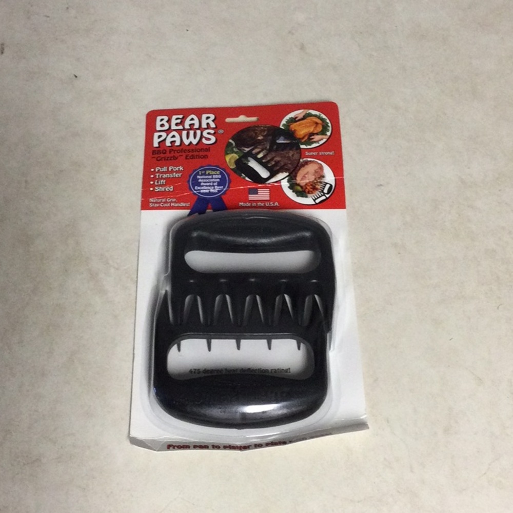 Bear Paws BBQ Professional “Grizzly” Edition NWOT